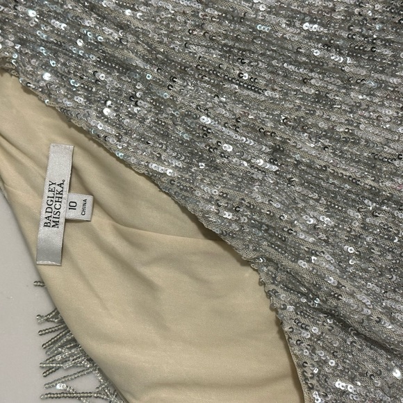 Badgley Mischka
Fringed Sequin One-Shoulder Dress - Picture 3 of 5